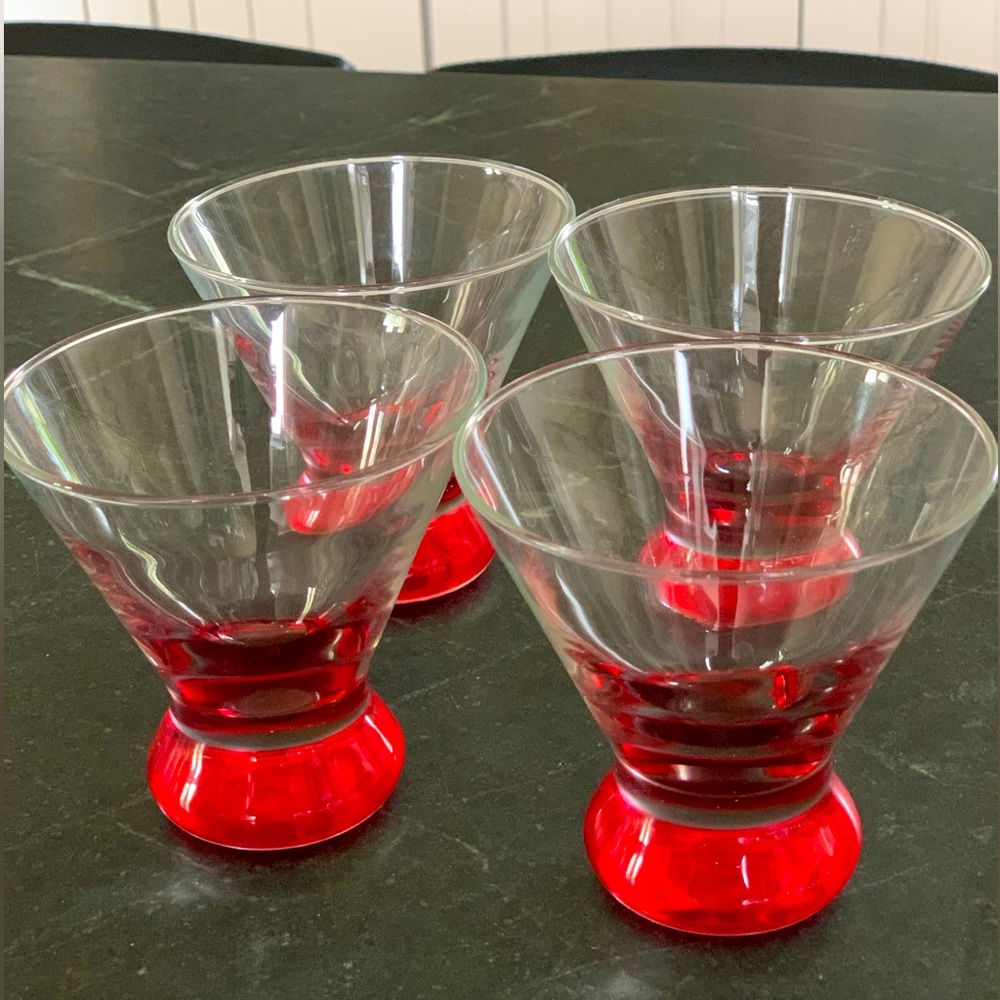 CRATE & BARREL | Set of 4 | Dizzy Martini Glasses